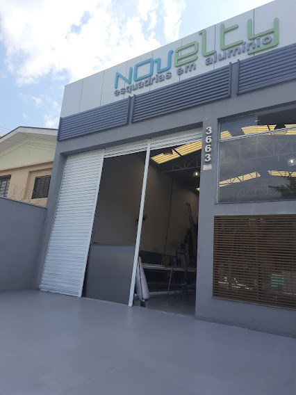 Fachada da Novelty Esquadrias em Alumínio em Itupeva